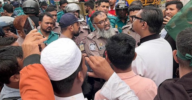 হিন্দুস্তান বাংলাদেশের ফুলকেও ভয় পায়: রাশেদ প্রধান